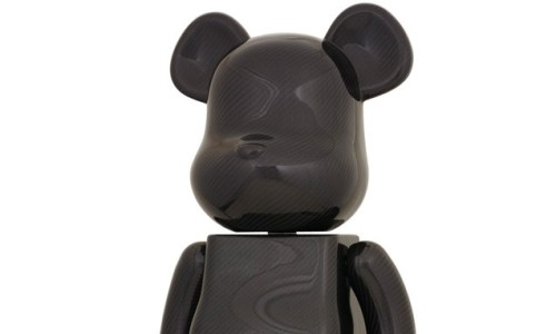 史上最贵，AMIREX x MEDICOM TOY 碳纤维 BE@RBRICK 1000 Percentum 展开预售